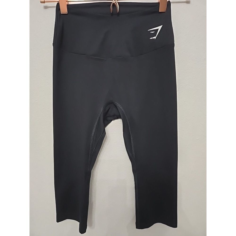 Gymshark Black Stretch Fitted Legging Gym‎ Yoga Crop Pants Shorts Womens Size SM